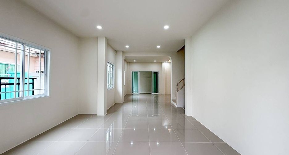 Reihenhaus zum Kauf mit 3 Zimmer in Mueang Phuket, Phuket