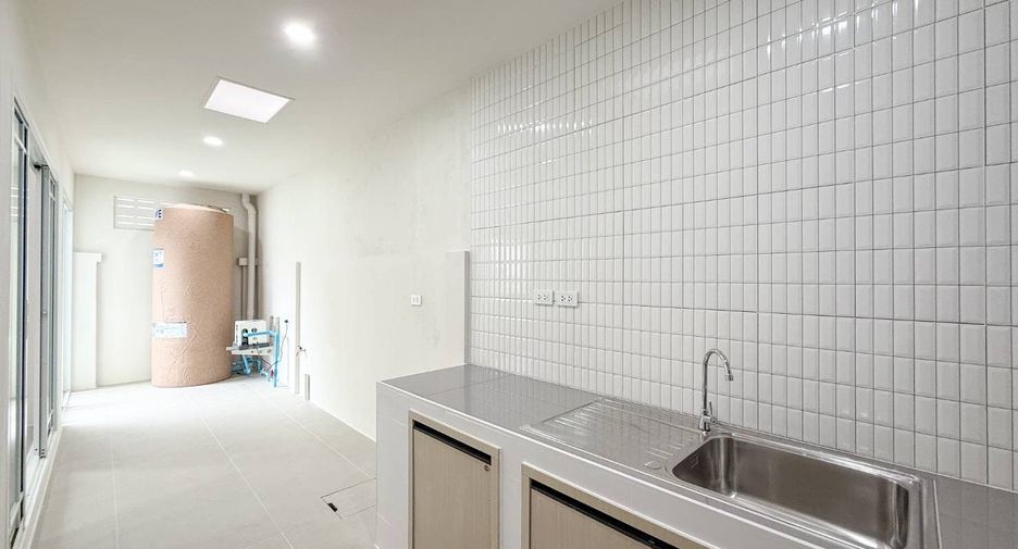 Reihenhaus zum Kauf mit 3 Zimmer in Mueang Phuket, Phuket