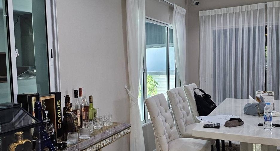 For rent 3 ベッドルーム house in Mueang Phuket, Phuket