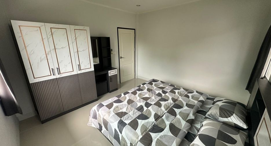 For rent 4 ベッドルーム house in Mueang Phuket, Phuket