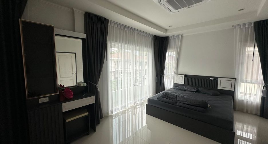 For rent 4 ベッドルーム house in Mueang Phuket, Phuket