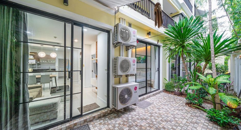 For sale 2 bedrooms apartment in Mueang Phuket, Phuket