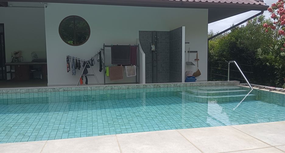 Villa zum Kauf mit 1 Zimmer in Thai Mueang, Phang Nga