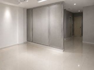 出售 公寓 联排别墅 在 Wang Thong Lang, 曼谷