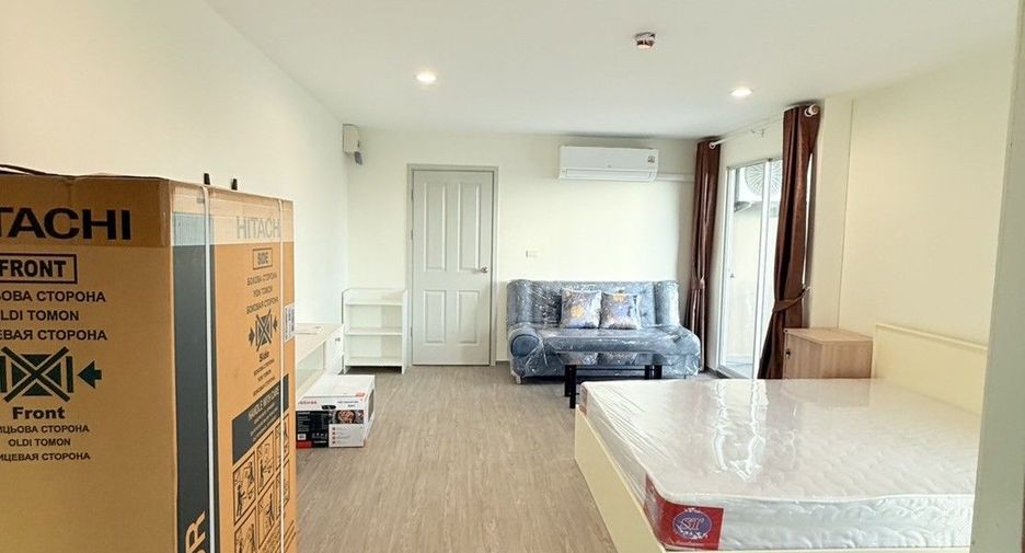 For rent 1 Beds condo in Phra Khanong, Bangkok