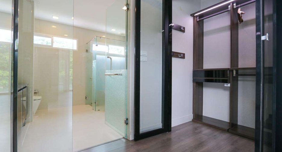 Haus zum Kauf mit 4 Zimmer in San Kamphaeng, Chiang Mai