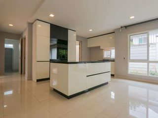 Haus zum Kauf mit 4 Zimmer in San Kamphaeng, Chiang Mai
