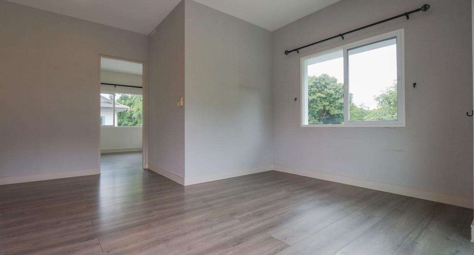 Haus zum Kauf mit 4 Zimmer in San Kamphaeng, Chiang Mai