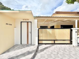 For sale 2 bedrooms house in Mueang Phuket, Phuket