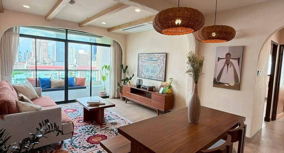 À vendre 2 chambres condo à Watthana, Bangkok