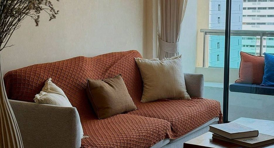 À vendre 2 chambres condo à Watthana, Bangkok
