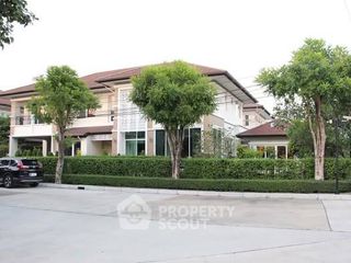 出售 4 卧室 独立屋 在 Chom Thong, 曼谷