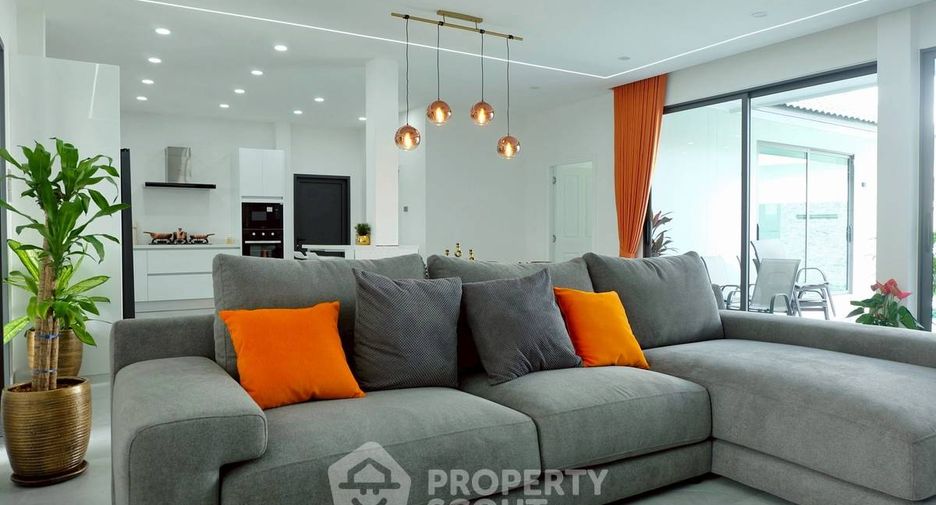 À vendre 3 chambres villa à Bang Lamung, Chonburi