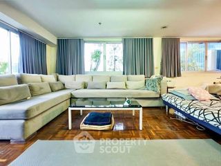 For sale 3 bedrooms condo in Bang Rak, Bangkok