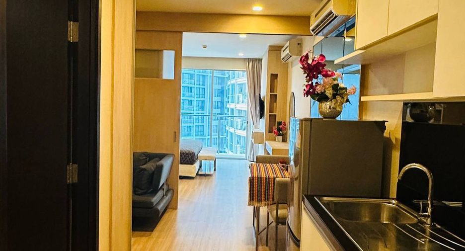 Condo en venta de 1 habitaciones en Khlong Toei, Bangkok