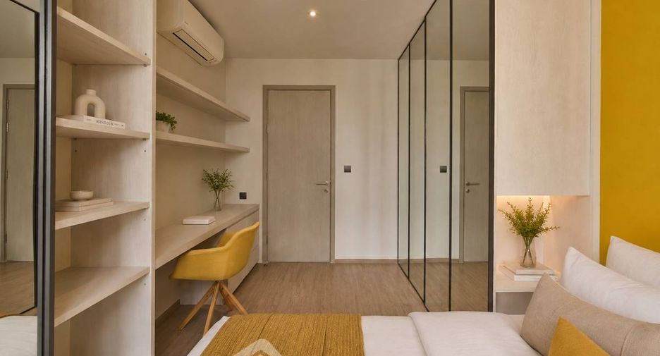 For rent 2 bedrooms condo in Watthana, Bangkok