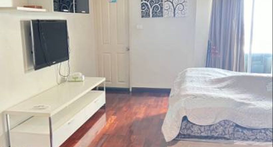 Condo en alquiler de 3 habitaciones en Prawet, Bangkok