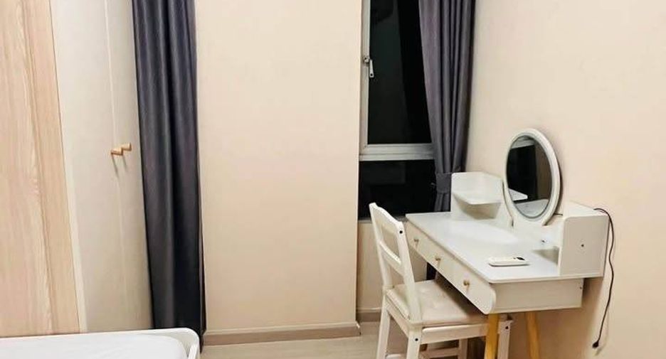 For rent 2 bedrooms condo in Bang Na, Bangkok