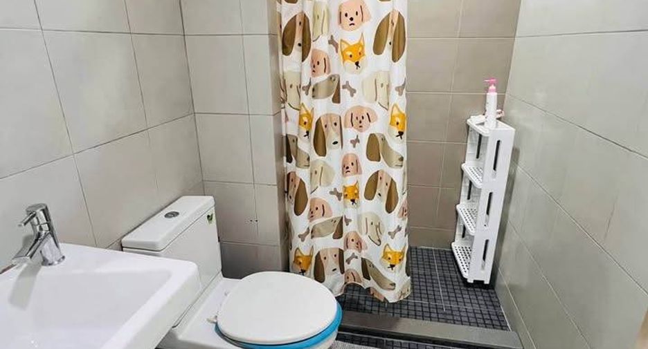 For rent 2 bedrooms condo in Bang Na, Bangkok