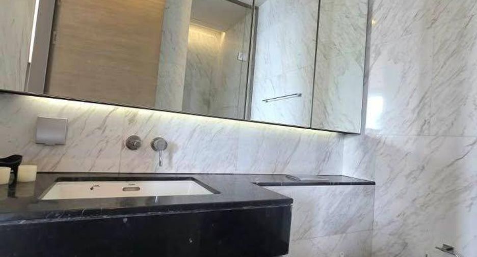 For rent 2 bedrooms condo in Sathon, Bangkok