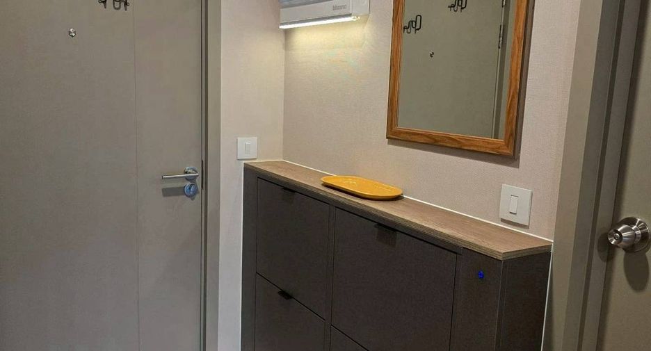 For rent 1 bed condo in Khlong Toei, Bangkok