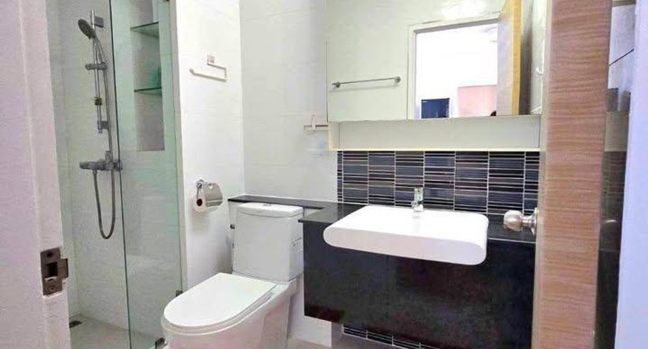 For rent 2 bedrooms condo in Bang Na, Bangkok
