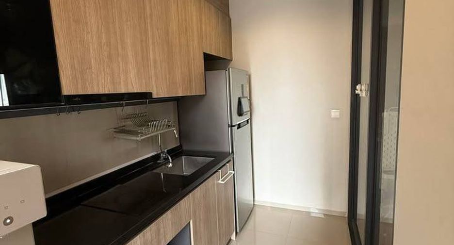 Condo en alquiler de 2 habitaciones en Bang Sue, Bangkok