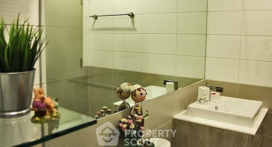 Wohnung zur Miete mit 1 Zimmer in Bang Rak, Bangkok