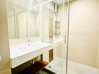 Condo en alquiler de 2 habitaciones en Phaya Thai, Bangkok