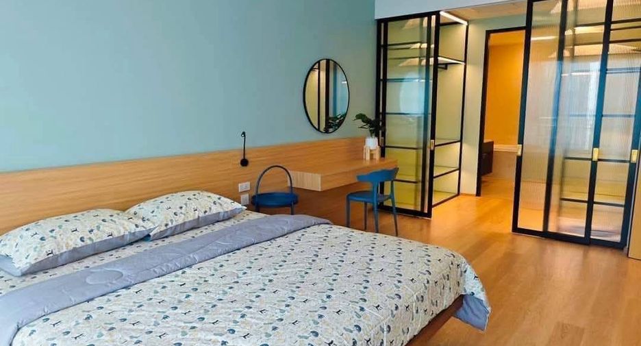 Wohnung zur Miete mit 2 Zimmer in Khlong Toei, Bangkok