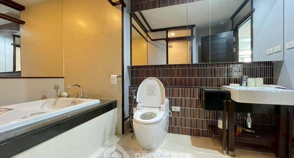 Condo en alquiler de 1 habitaciones en Phra Khanong, Bangkok
