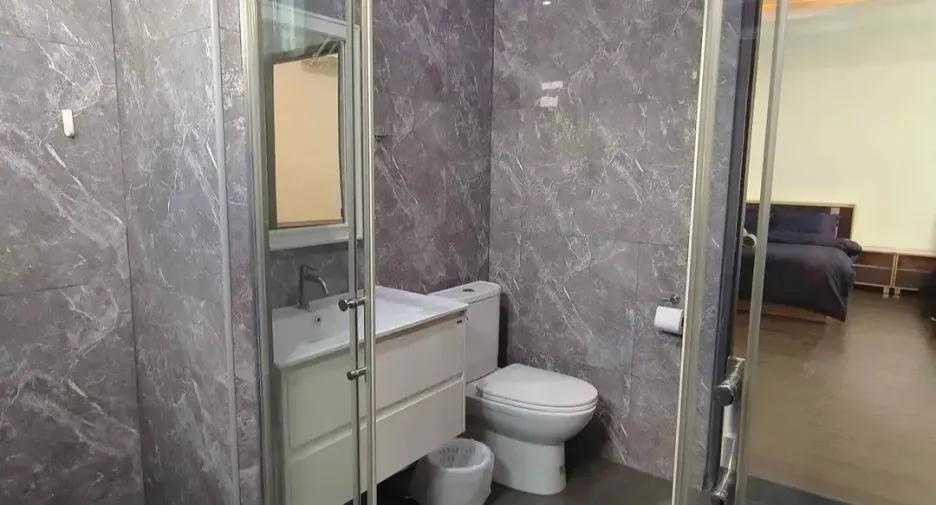 For sale and for rent 5 bedrooms house in Watthana, Bangkok
