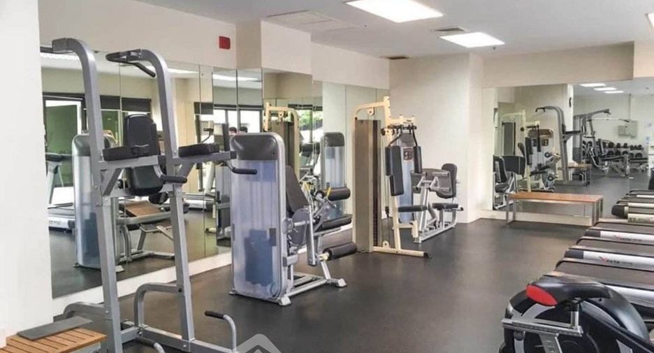 For rent 1 bed condo in Watthana, Bangkok