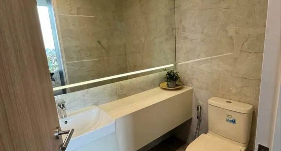 Condo en alquiler de 2 habitaciones en Watthana, Bangkok