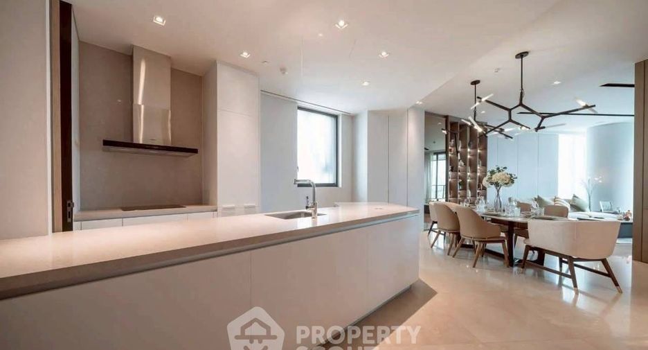 Condo en alquiler de 2 habitaciones en Khlong San, Bangkok