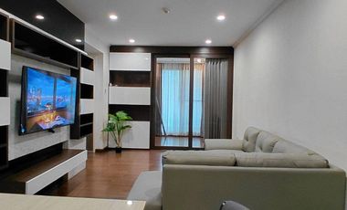 À louer 3 chambres condo à Sathon, Bangkok