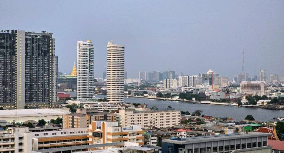 À louer 2 chambres condo à Bang Phlat, Bangkok