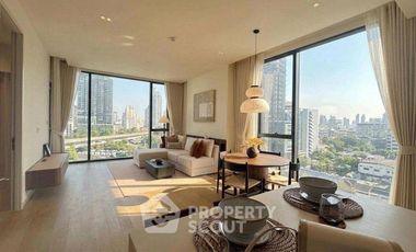 For rent 2 bedrooms condo in Khlong Toei, Bangkok