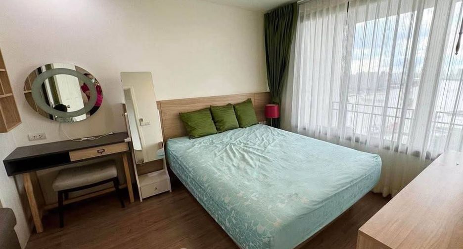 Condo en alquiler de 1 habitaciones en Yan Nawa, Bangkok