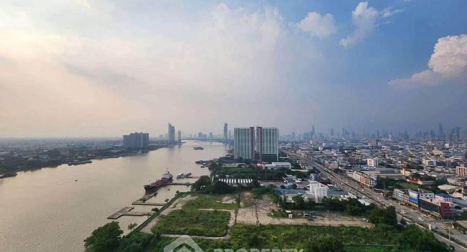 Condo en alquiler de 1 habitaciones en Yan Nawa, Bangkok