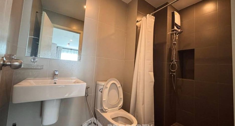 For rent 2 bedrooms condo in Chom Thong, Bangkok