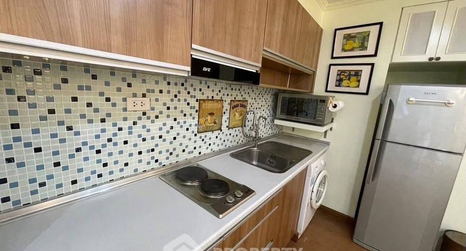Wohnung zur Miete mit 2 Zimmer in Phra Khanong, Bangkok