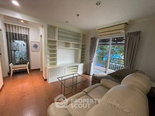 Wohnung zur Miete mit 2 Zimmer in Phra Khanong, Bangkok