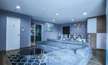 Wohnung zur Miete mit 3 Zimmer in Huai Khwang, Bangkok
