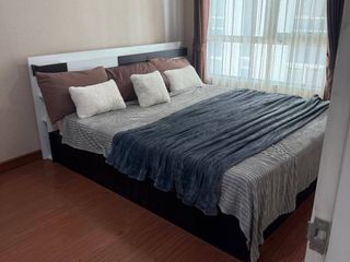 Wohnung zur Miete mit 2 Zimmer in Huai Khwang, Bangkok