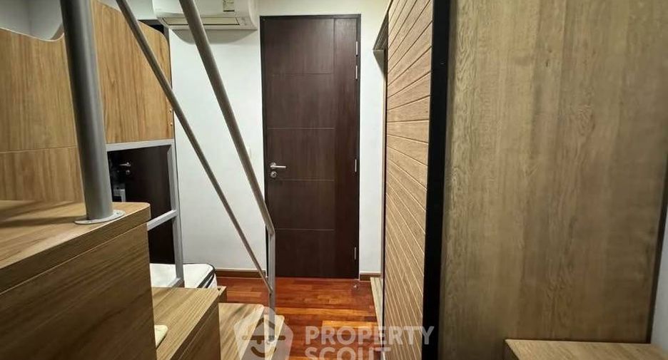 Condo en alquiler de 2 habitaciones en Pathum Wan, Bangkok