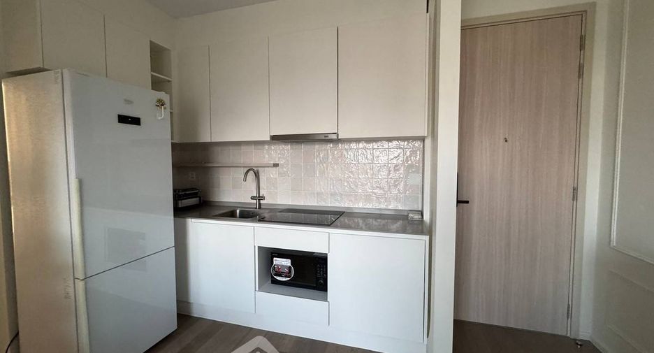 Condo en alquiler de 2 habitaciones en Bang Sue, Bangkok