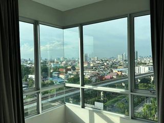出租 2 卧室 公寓 在 Thon Buri, 曼谷