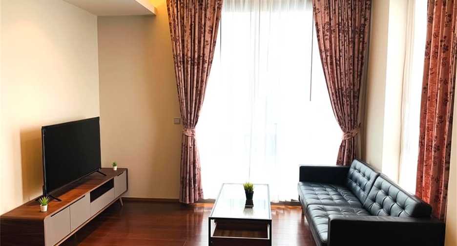 For rent 1 bed condo in Watthana, Bangkok