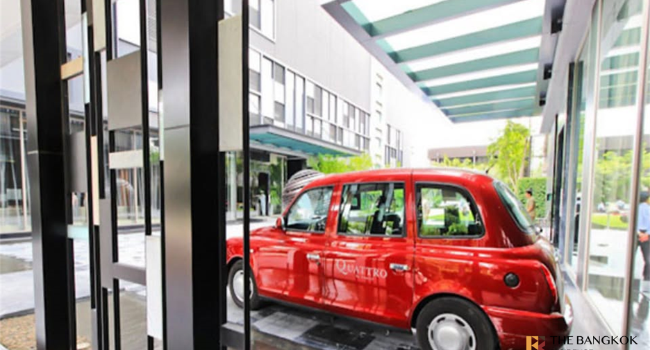 For rent 1 bed condo in Watthana, Bangkok